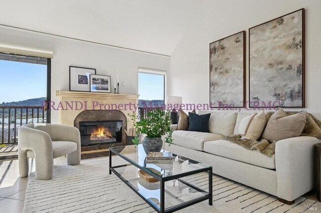 Building Photo - Panoramic View From This Strawberry Home w...