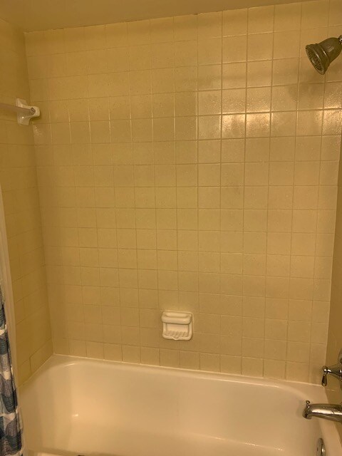 Building Photo - 4226 La Dega Ct
