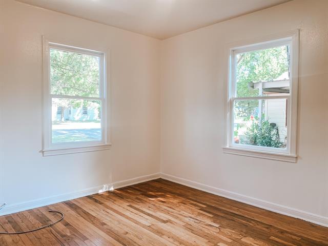 Building Photo - 5513 Thomas Ln