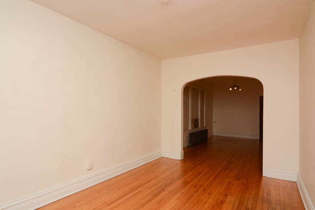 Building Photo - 3420 N Lincoln Ave