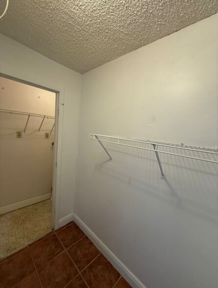 Building Photo - 2725 Uintah Ave