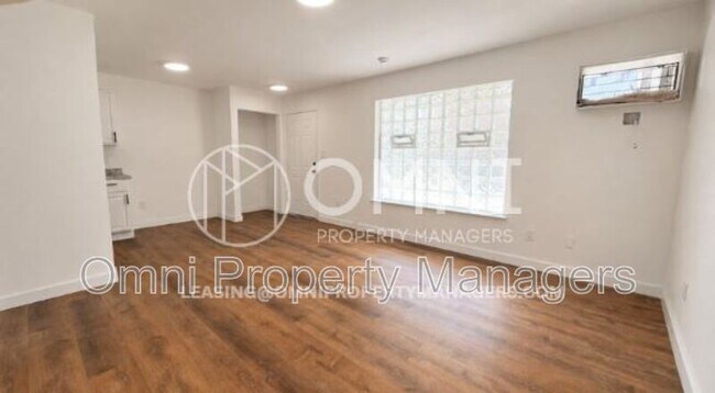 Building Photo - 11360 Wyoming Ave