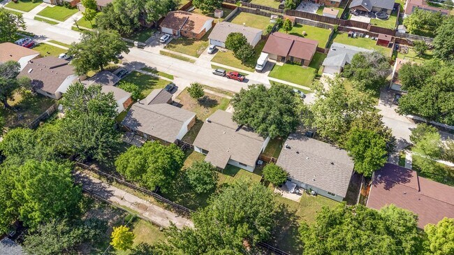 Building Photo - 5204 Worley Dr