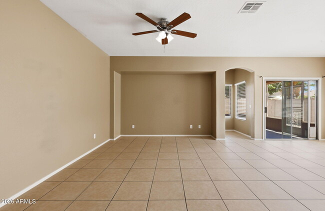 Building Photo - 12910 W Corrine Dr