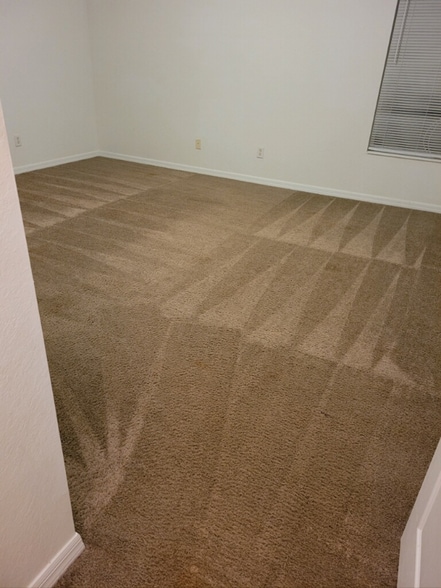 Building Photo - 2813 34th St W