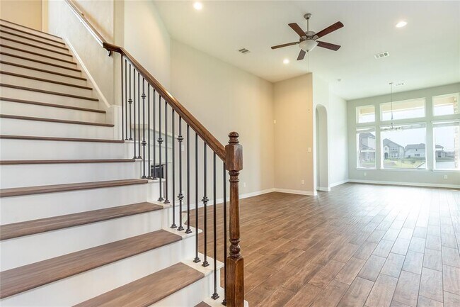 Building Photo - 24131 Cannon Anello Ct