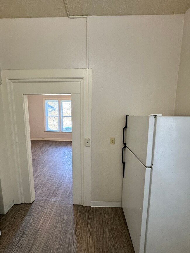 Building Photo - Nehalem Place