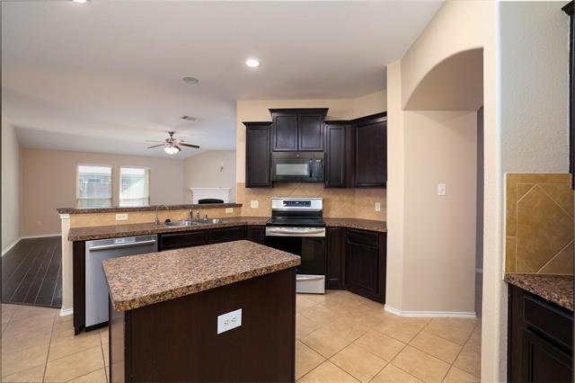 Building Photo - 1109 Kaufman Rd