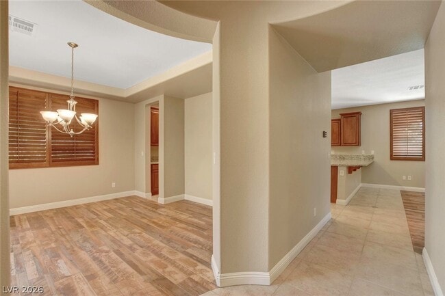 Building Photo - 12125 Vista Linda Ave