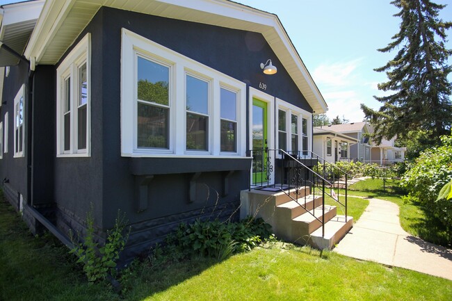 Building Photo - 639 Quincy St NE