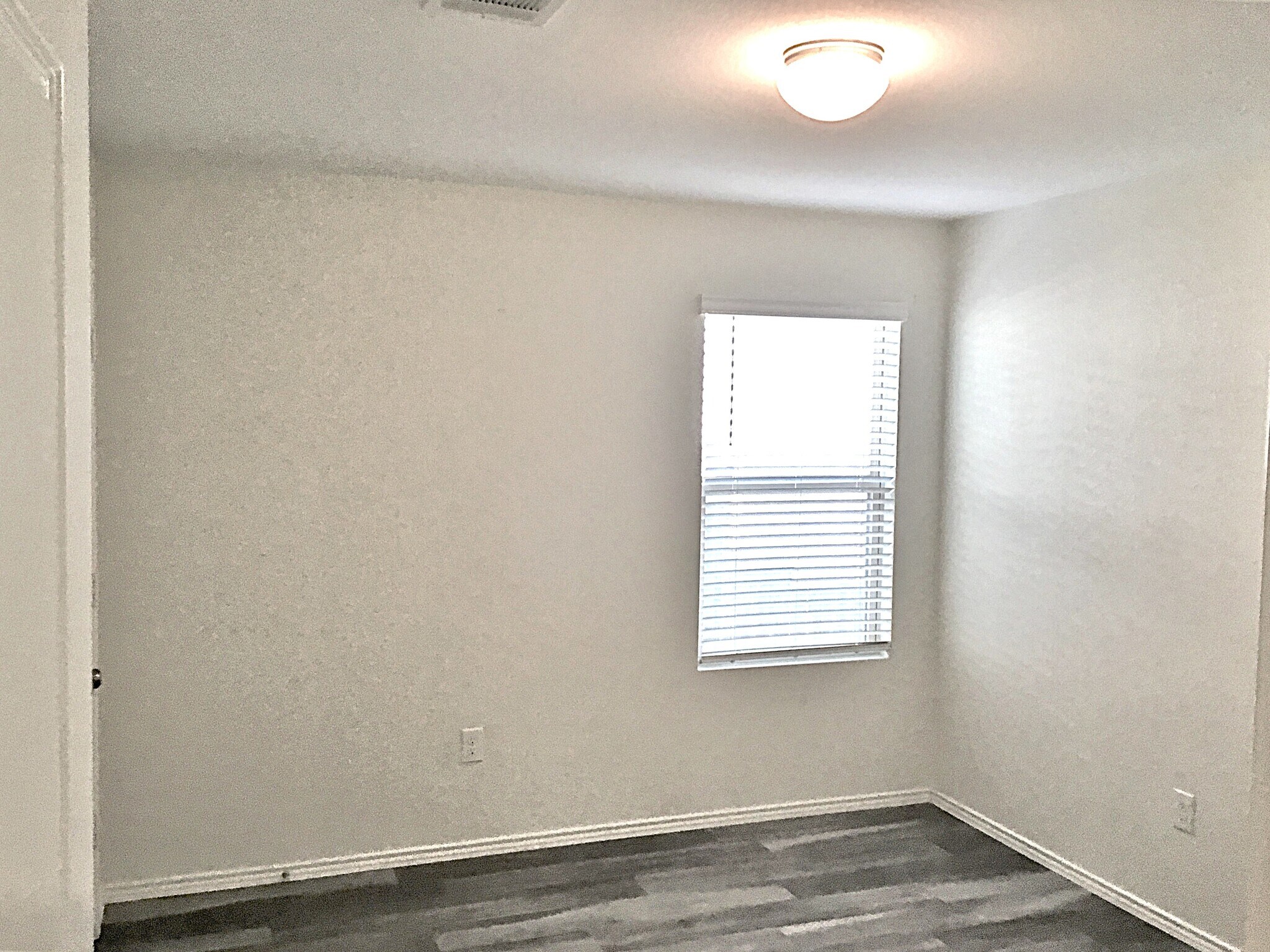 Building Photo - 5728 Southerner Way