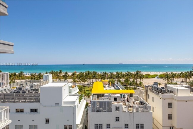 Building Photo - 1255 Collins Ave