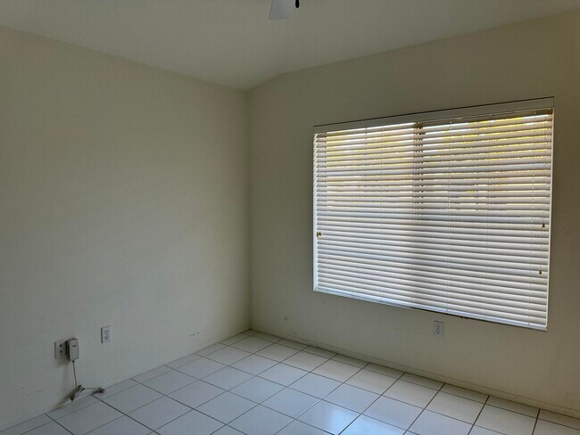 Building Photo - 78271 Desert Willow Dr