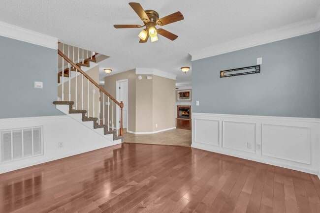 Building Photo - 3332 Victoria Ct