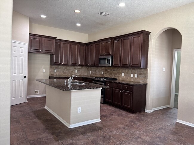 Building Photo - 11447 Elizabeth Brook Dr