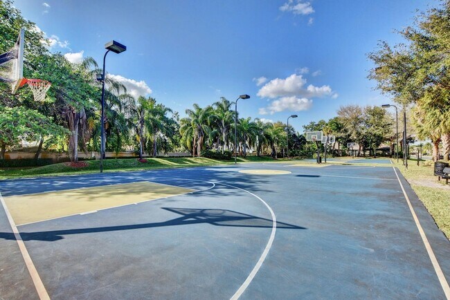 Building Photo - 5029 Starblaze Dr