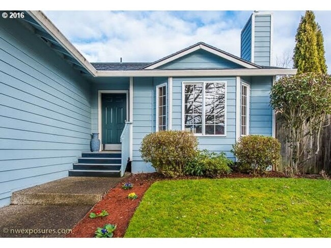 Building Photo - **Half off second month's rent**