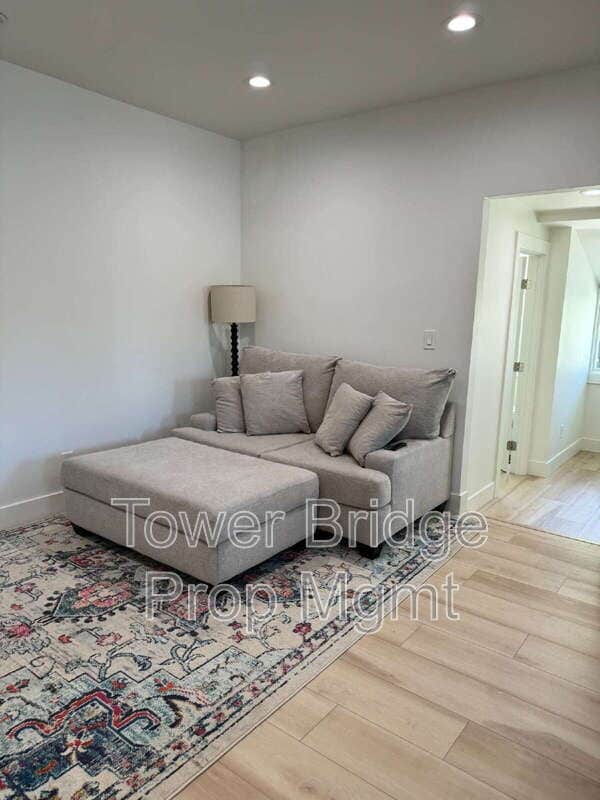 Building Photo - 3897 7th Ave