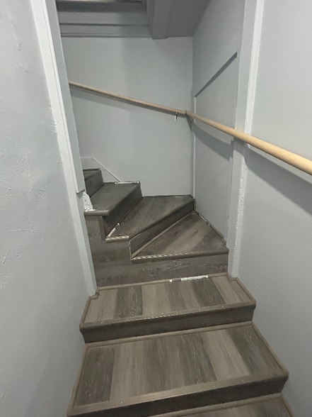 Building Photo - 1961 S Congo Ave