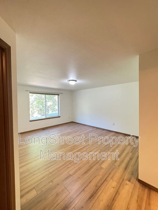 Building Photo - 29173 Blake Dr