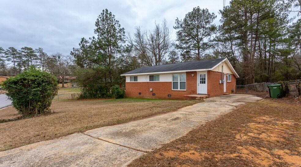 Primary Photo - 4930 Capricorn Ct