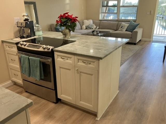 Building Photo - 801 NE 18th Ct