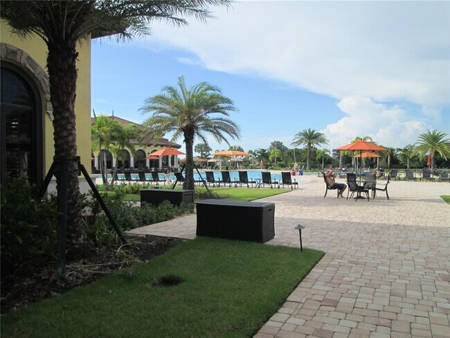 Building Photo - 20209 Lagente Cir