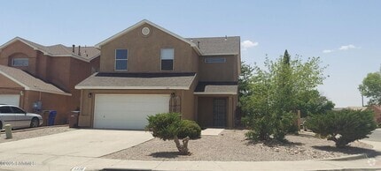 Building Photo - Desert Jewel