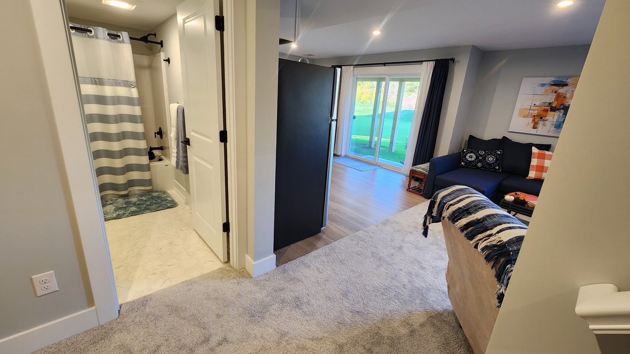 Building Photo - 3065 Blue Spruce Dr SE