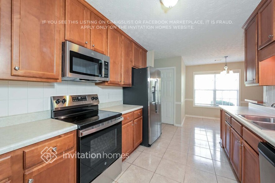 Building Photo - 386 Winslow Ct