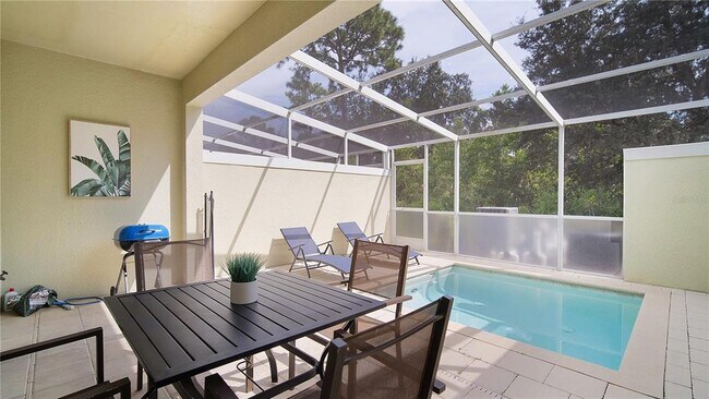 Building Photo - 1641 Tranquil Ave