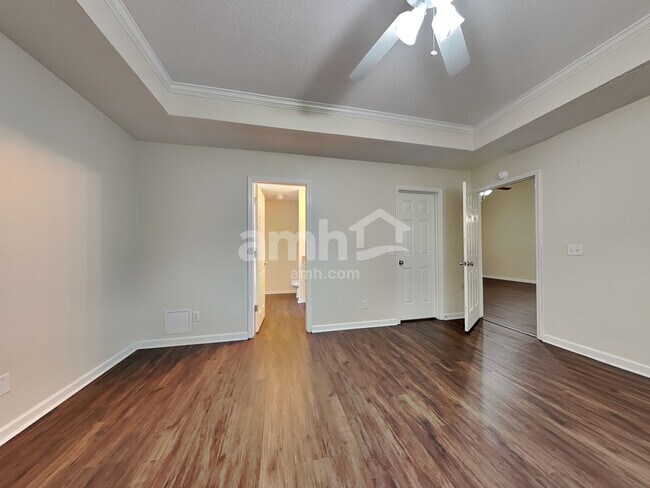 Building Photo - 230 Fontenot Dr