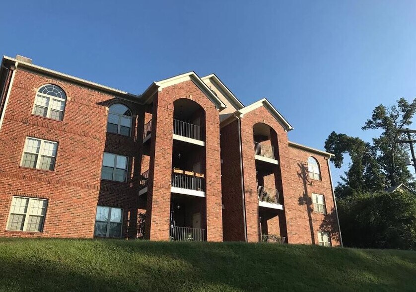 Building Photo - 4805 Lyons View Pike