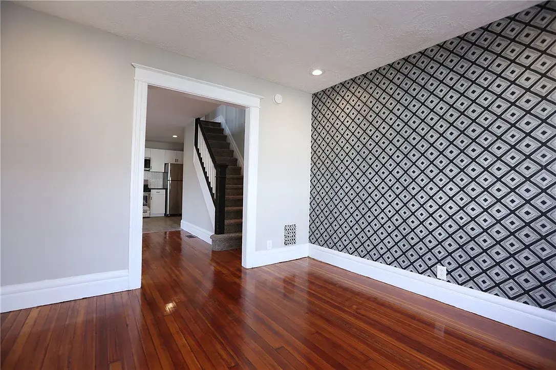 Building Photo - 1 Stebbins St