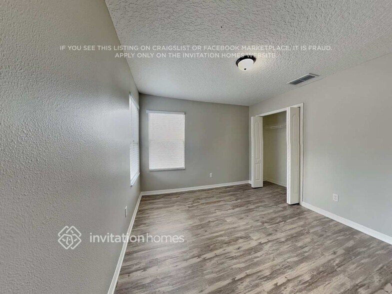 Building Photo - 16338 Deer Chase Loop