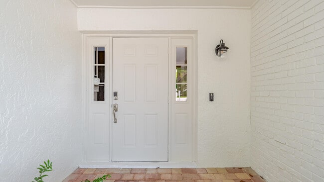 Building Photo - 3069 NW 27th Terrace