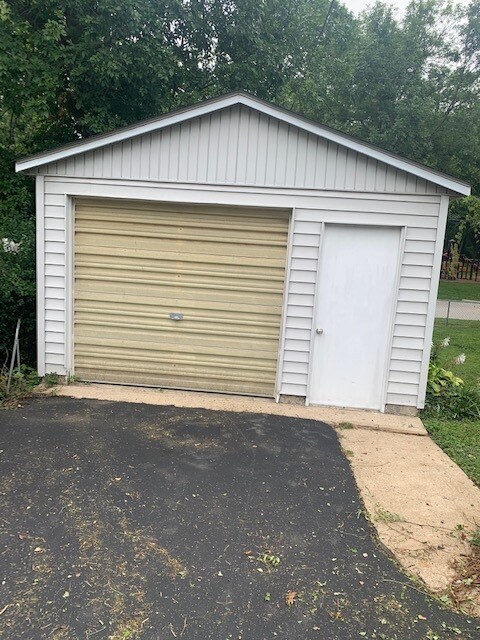 Building Photo - 4309 Ashby Rd