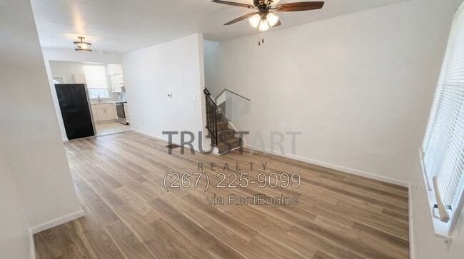 Building Photo - 196 W Duncannon Ave