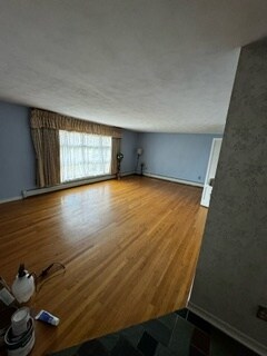 Building Photo - 818 Griffin Pond Rd