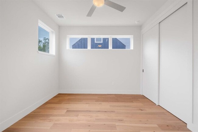 Building Photo - 4513 S 3rd St