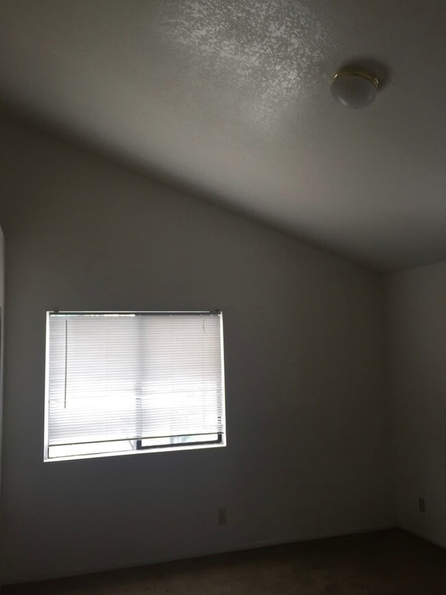 Building Photo - 6709 Trigo Rd