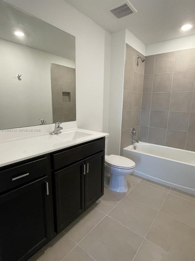 Building Photo - 4244 Thurso Wy