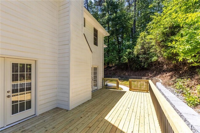 Building Photo - 5941 Wilbanks Dr