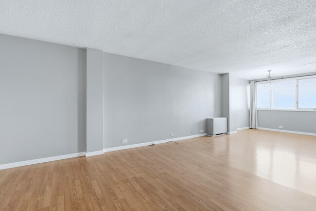 Building Photo - 2225 Buchtel Blvd S