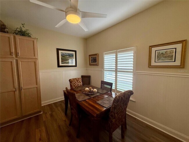 Building Photo - 11122 SW 73rd Ct