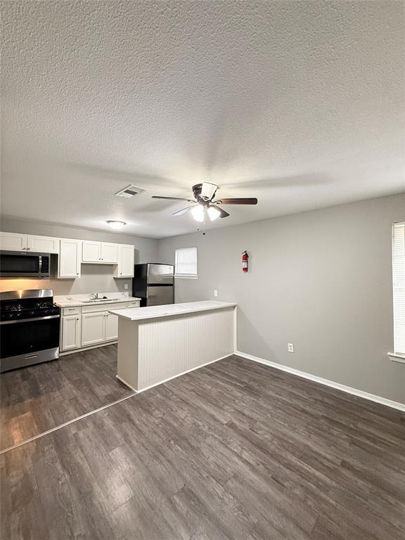 Building Photo - 3643 N MacGregor Way