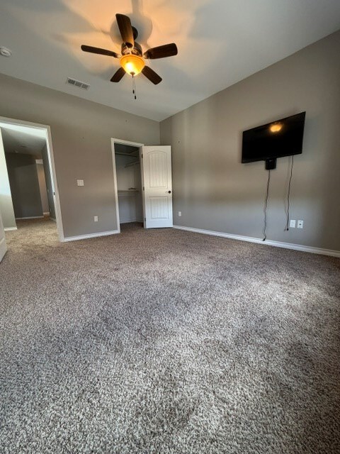 Building Photo - 3001 Pointer Ln