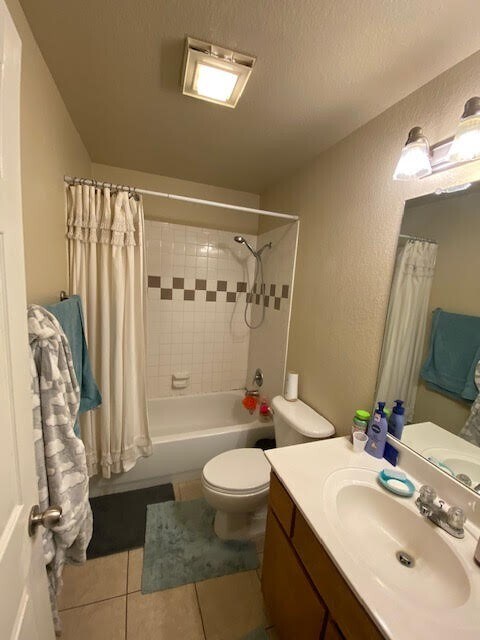 Building Photo - 148 Sendero Dr