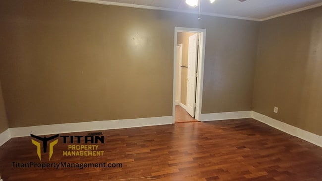 Building Photo - 2bed/2bath home with bonus area