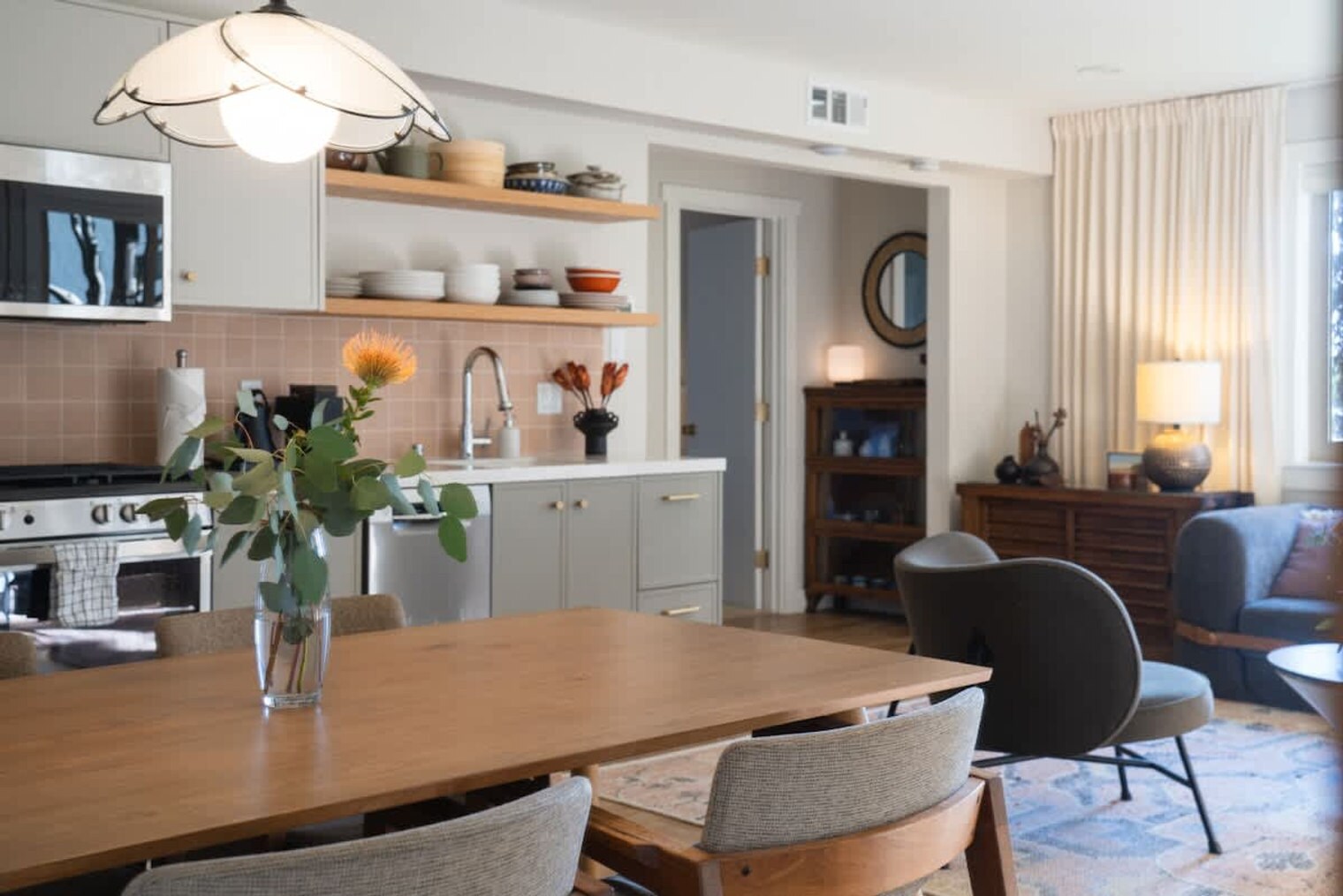 Building Photo - 10 Truitt Ln